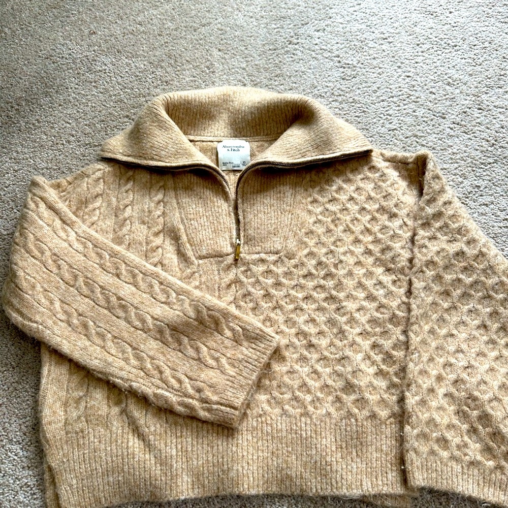 Abercrombie & Fitch Tan Zip Up Sweater